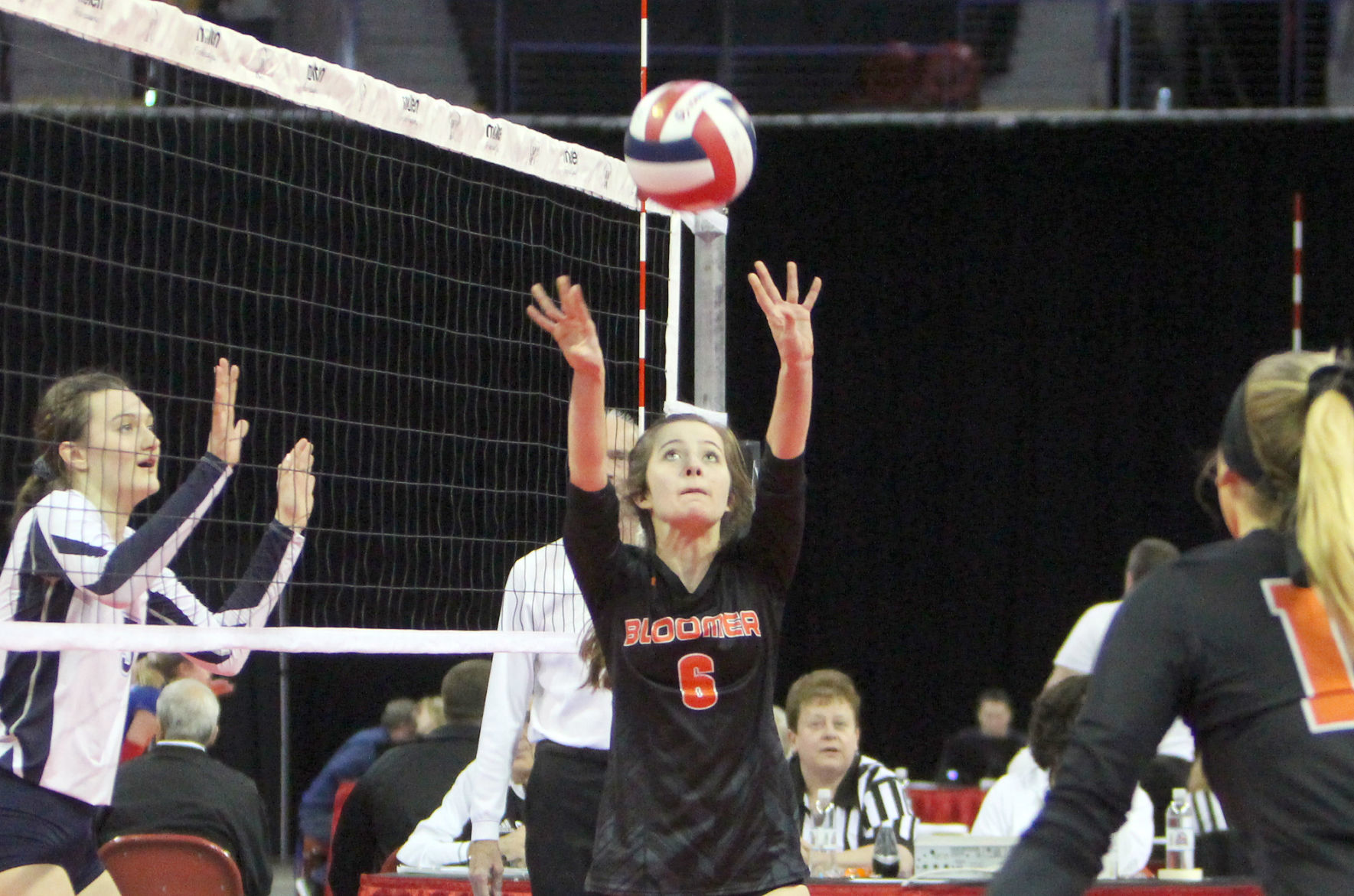 Bloomer volleyball vs McFarland 11-8-19